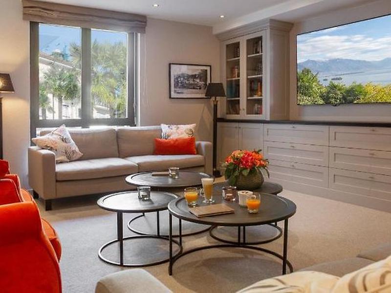 339619C09A3E82659CFBEAB76B89FAA1