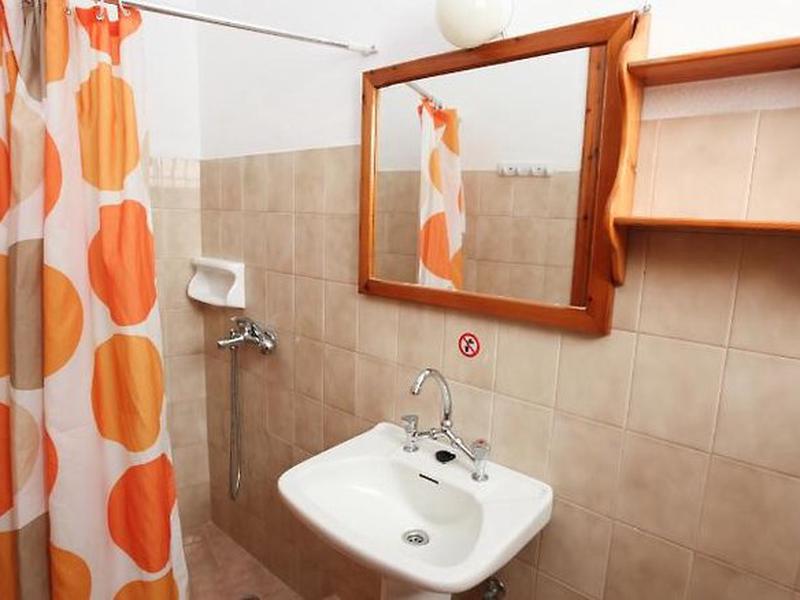 AB8B9CA4EC9BD24154651B5673459A88