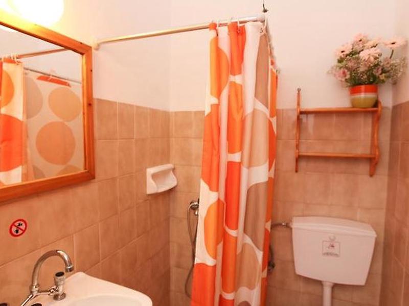 C14BB664565F97444E939BB0EE440131