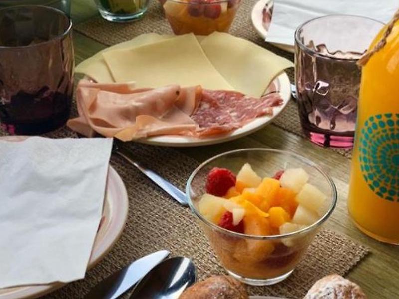 C5DD9AC5C234AFEB45E94DB5DC3D807A