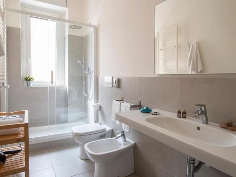 DAE1E27B7184215F14B32E4E48D1C086