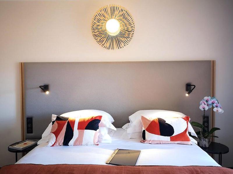 7194FA1EE23F38848757D8D7A16334FF