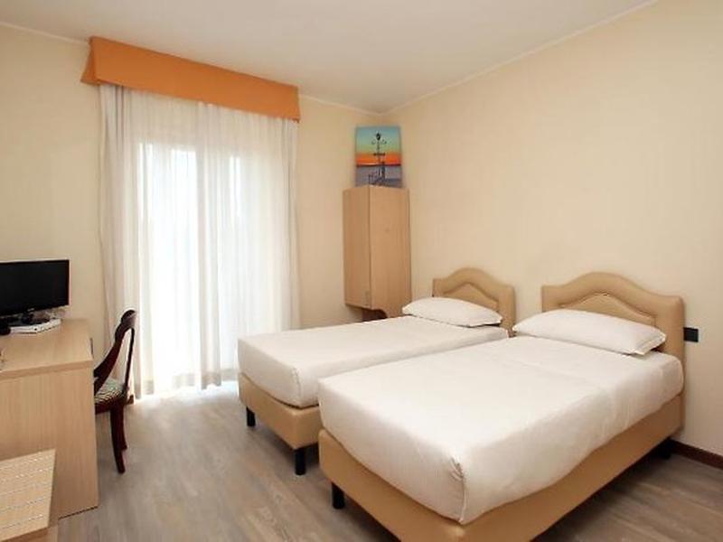 831AD9AB069C725A7907B094D698D199