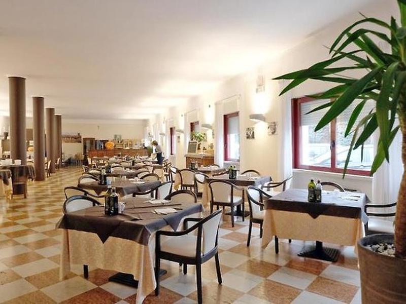 4AB39606F1E2F5A4CB3D783E466BAAA5