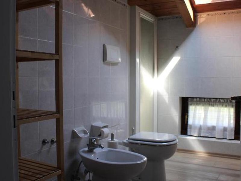 77D22DB66E44138484660917D6B7CB8B