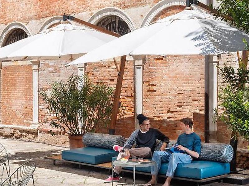 D421F0657655712F4018DEC7BE5412FD