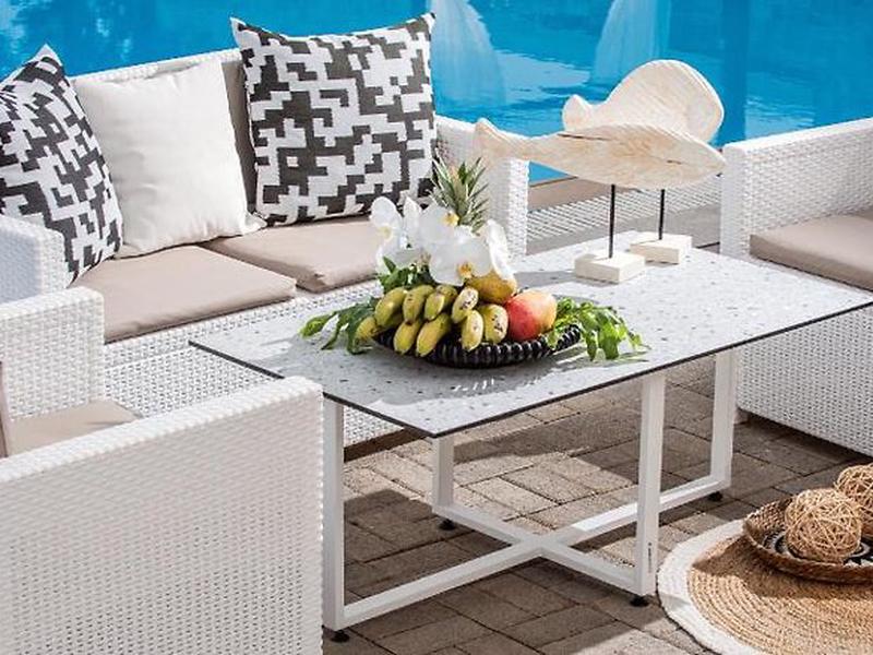 D9E18B38F6107F1F4E0991356A65A435