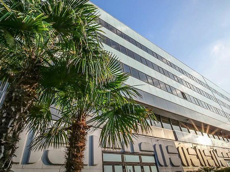 50F2D9D645A47417C6133497222575D9