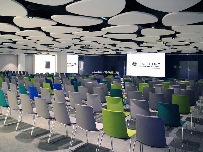 AC28AD57C774EBE2336492C7C34C01F2