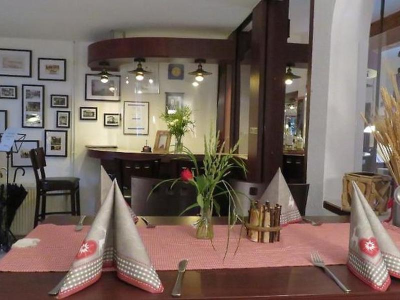 07E149C0F3FBD706A9F2C2B4927427C5