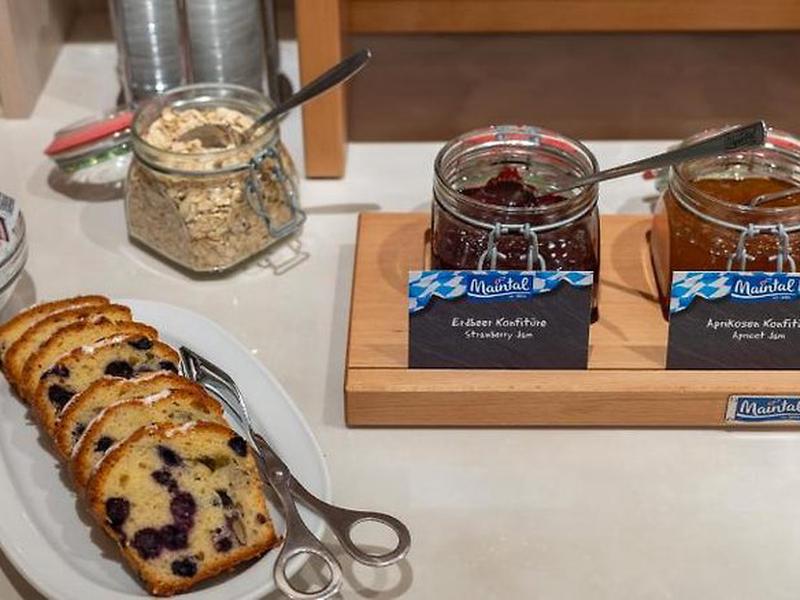 2870D4487A557594AB424066899B900F