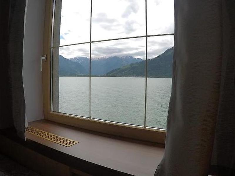 F49ACA0E44D7BDD10539C4FE58832C19