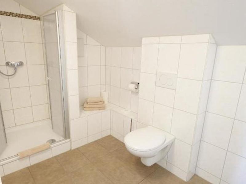 81731FBE7C28FCEA21BE7AB756CB9EA9