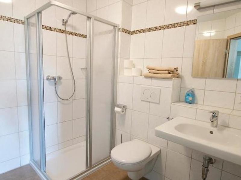 318BB685B2427BC5124EE2610E5342AB