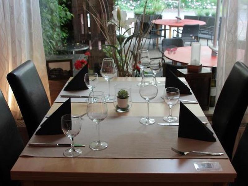 7EDEE17C2BE7D442DC393234822CBEA5