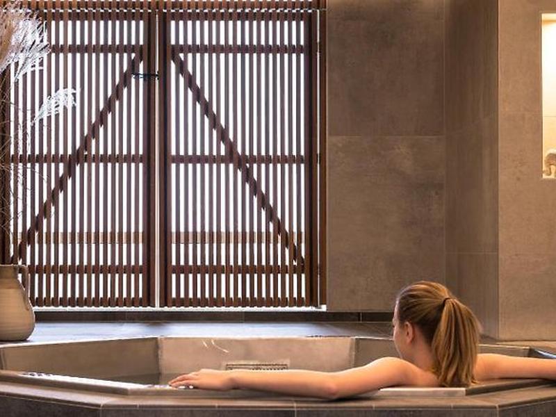 895A423192B947CBFDFEB516BD8E5D54