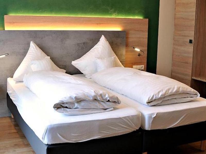 6507BD3C4CDD6FBA7C484DD1BAE9C6DE