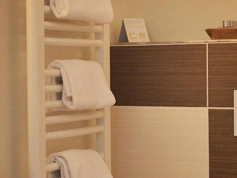 1B525522E91A6B36E4A03668FDA8BBFE