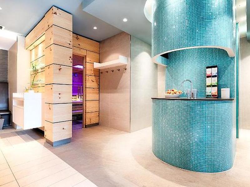 FB893458C14015B2C0B7751CC742B10B