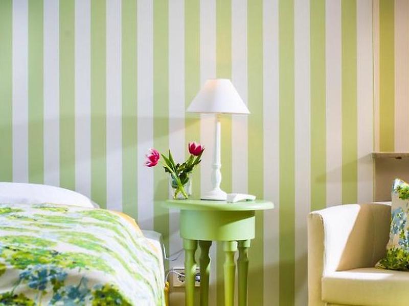 D70B3BE362425DA2584C24597F27240D