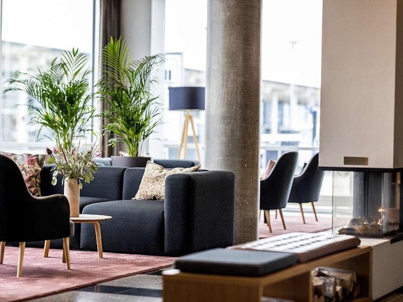 3F652B5D2F346E7824C0A7311482D5D1