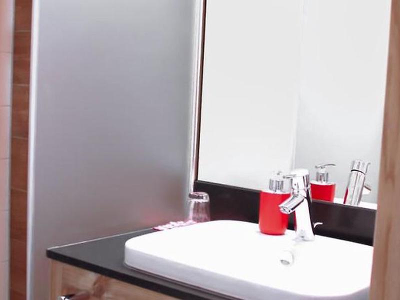 1830B7E70B856EA7E0B33B1B04B961FE