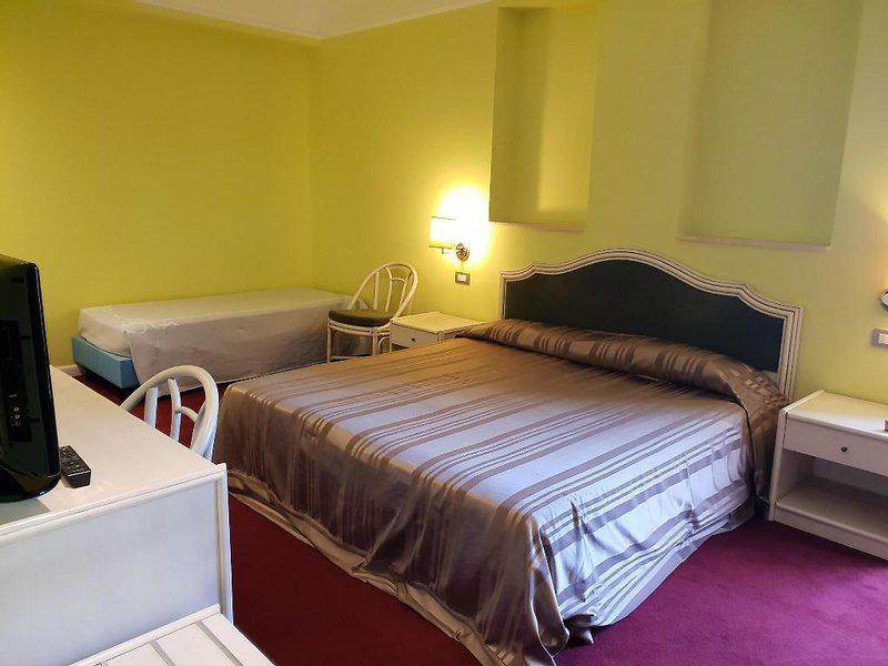 CFD55A9E6E5872664C62C94721313710