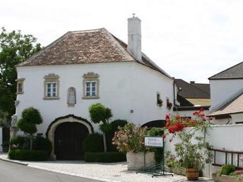 F54A631187E9188A2ECA30B21B51E08C