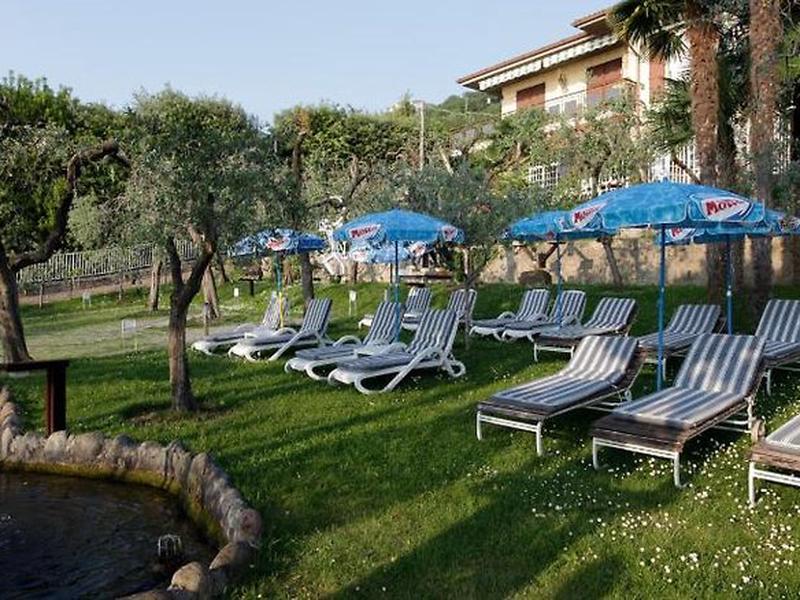 CE52C14AAA44AE3DFF6A2C2A490F3B81