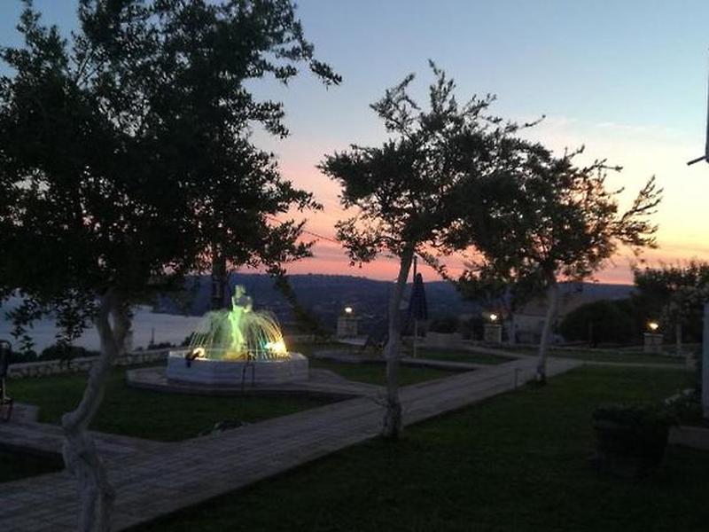 AB3807EA8B6188D03FF36250F1175D4B