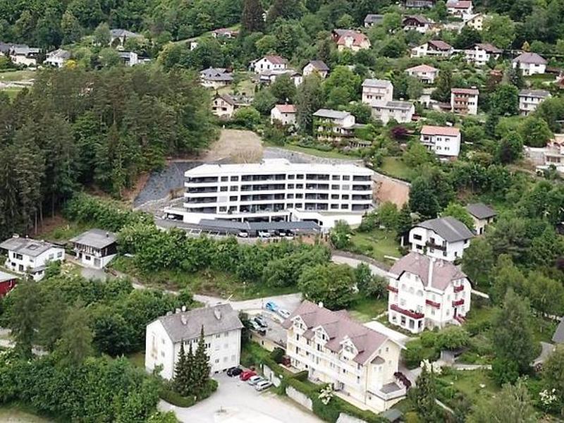 8A86016DE43C853EFED6CE167D185AE0