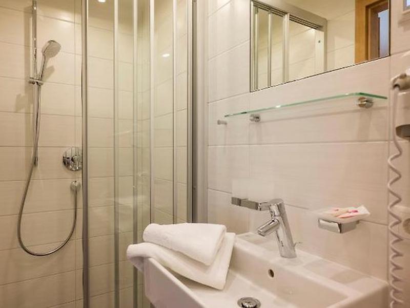 D643406ED45B9AEA2D7484994EDDCEDA