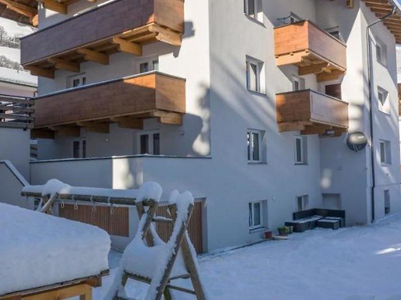 EB967F540B935AB3426618078C52A5F5