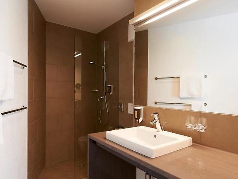 D0EF04CEF5F2972F8EDDF8C9BDD60667