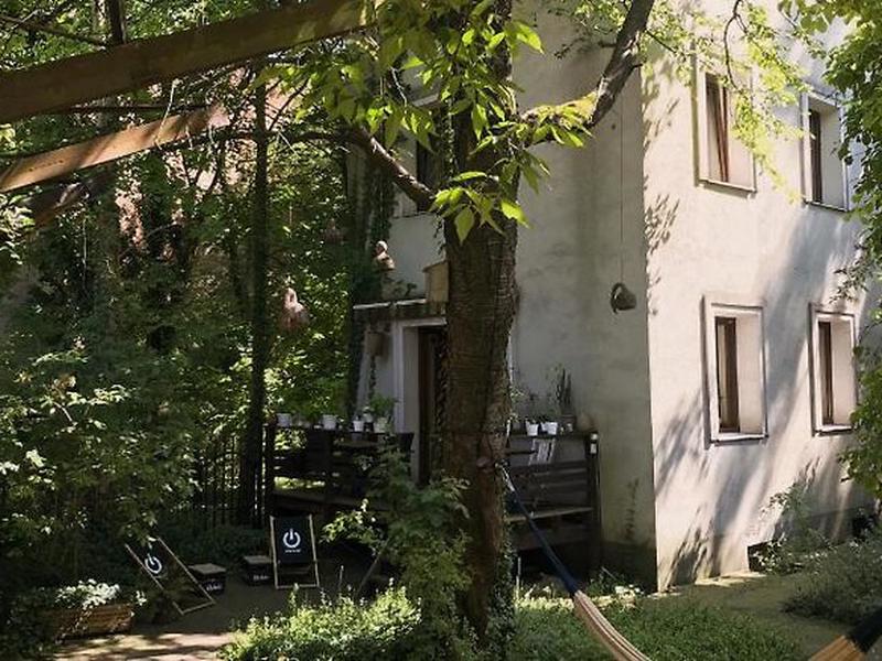 2F540EF1797E531A8CDED2837CFB5F1C