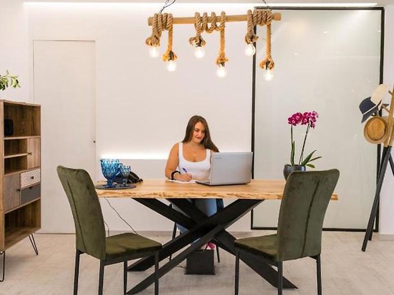 A4D45758EF0C38B86F38B392C6AFE09E