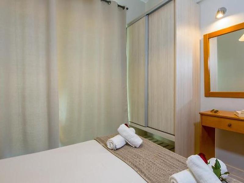 9BE1319300AB812100F524EBC2BBEB6F