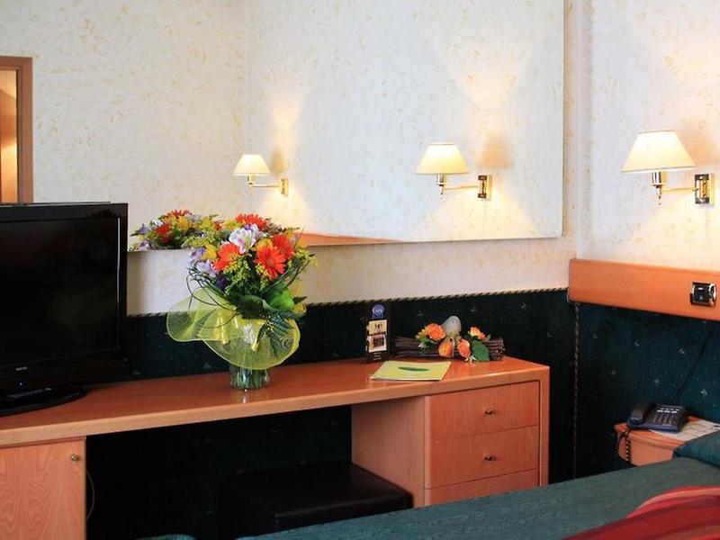 5A6383F91ABBF6F037CE9559F06E533F