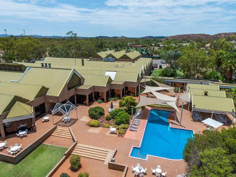 3351063B4F6F95B27828E8FB7CBAD597