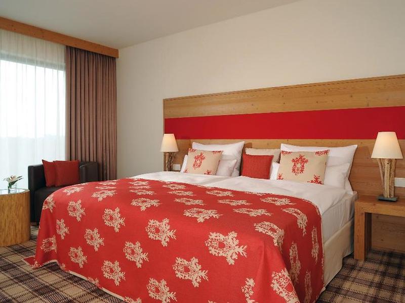 7995EE65EBF684ED477E9F11F6A02912