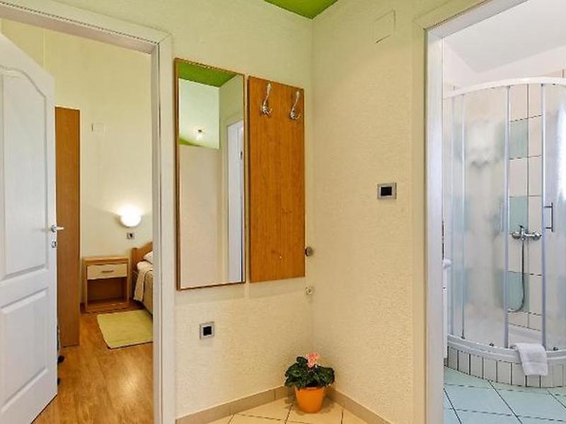 EDC6A155B855A2FE2DC08202011CBD4A