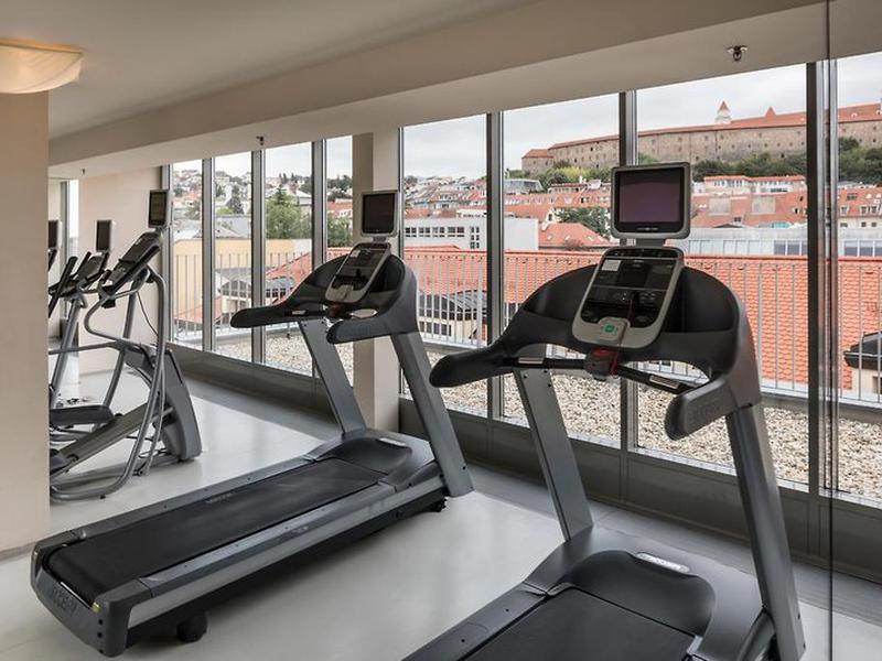 D41165F983DEA0F67A539ED6A294B087