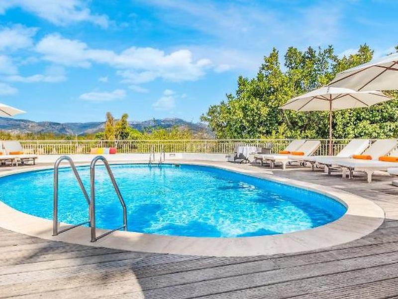 81ECA18386667AF98814A13950DC66B5