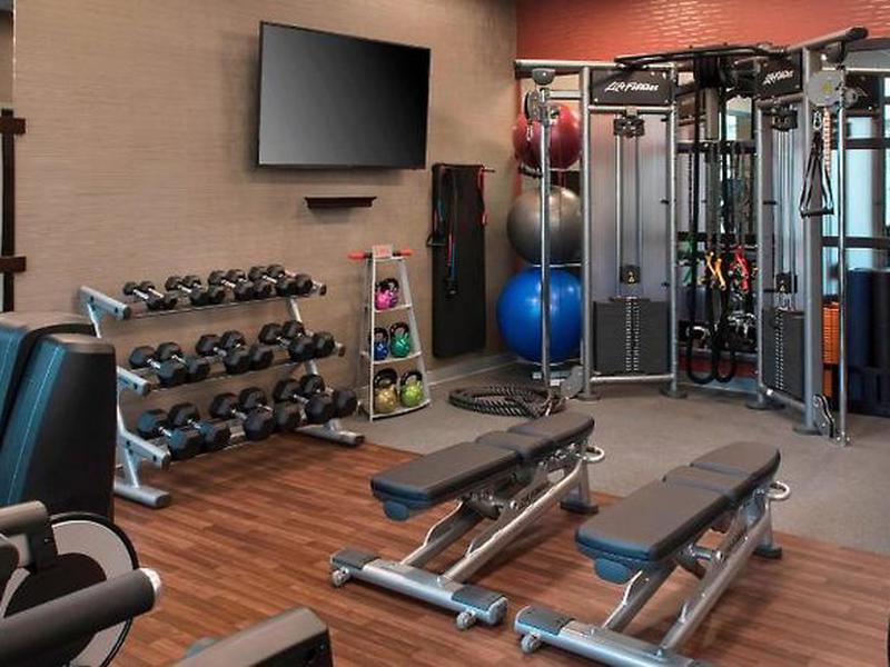 D12AA087EACBCDBB3D673B0C2079E126