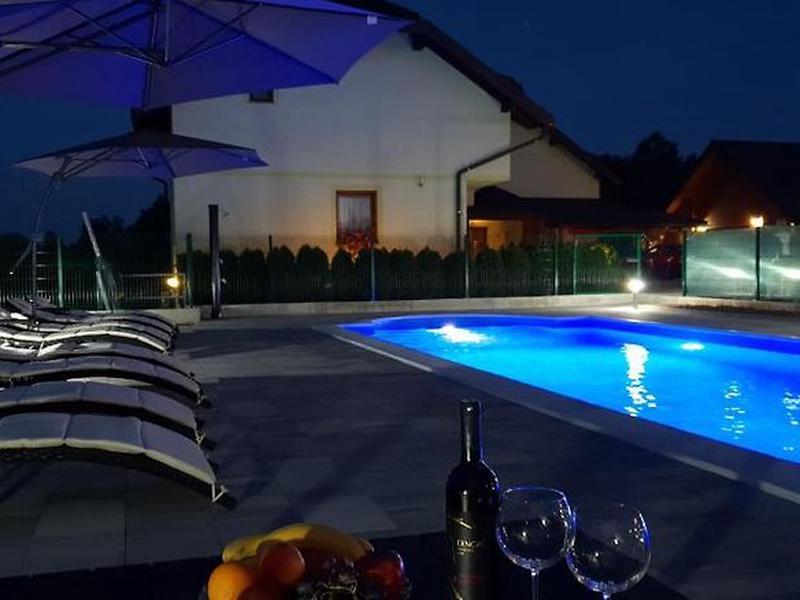 5D675A425B9B34F8442C6276CE1CD18A