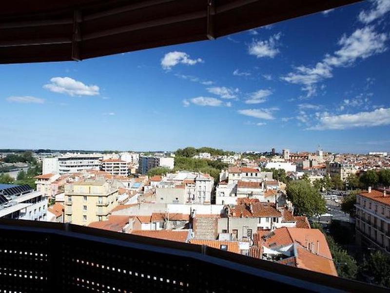 02177CDE35B3AAA2DEA0EC1069B381C8