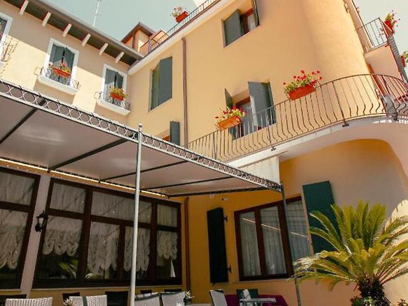 39EF29BD1F2B904E90FF0A4F272C1B70