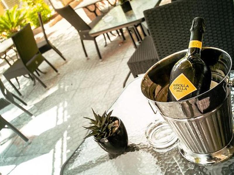 B634B8B2A8C88ED67307A18E7ABF9D0D