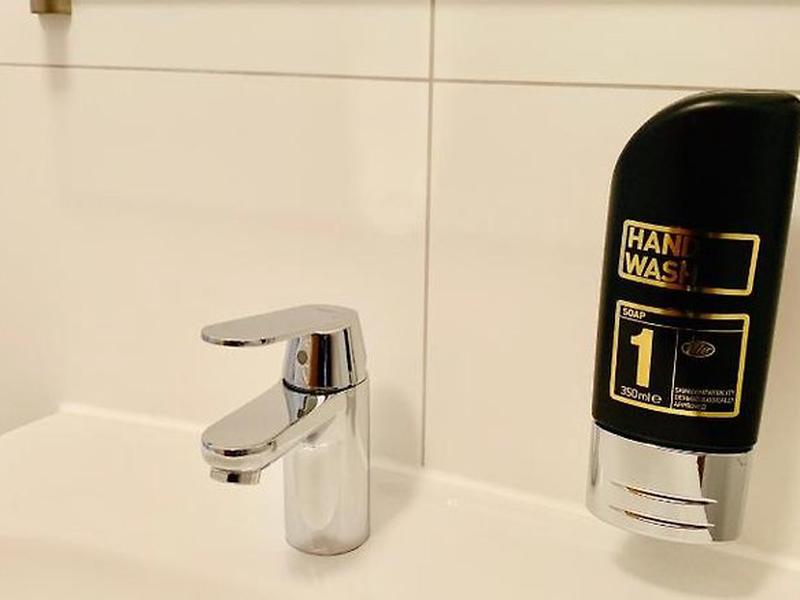 89DBF1C405D09302D6D951CDC2B8174F