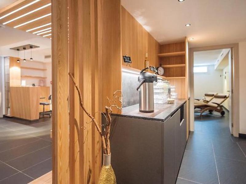 A35E6319FF2D0A43EB0ED4ECD0C83A16